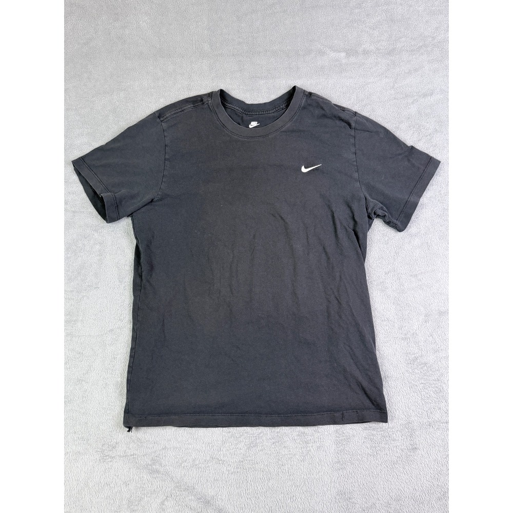 Nike Mens Sportswear Essential Embroidered Swoosh Tee Black BV0507-010 Medium